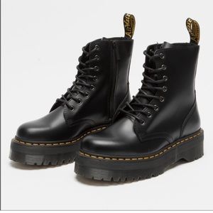 New Dr. Martens Jadon Platform 8-Eye Combat Boot in Size 7 W EU 38 Black